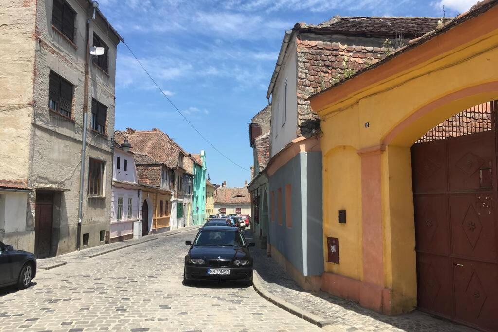Lamp Street Apartment Sibiu Exterior foto